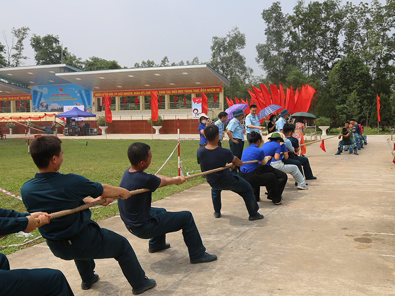 Nhiều hoạt động, công trình thiết thực của tuổi trẻ Sư đoàn 365