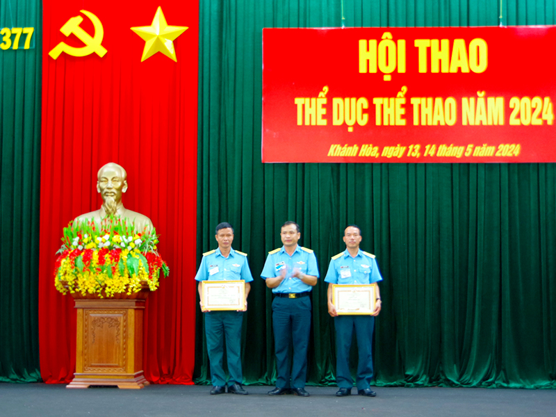 Sư đoàn 377 tổ chức Hội thao thể dục thể thao năm 2024