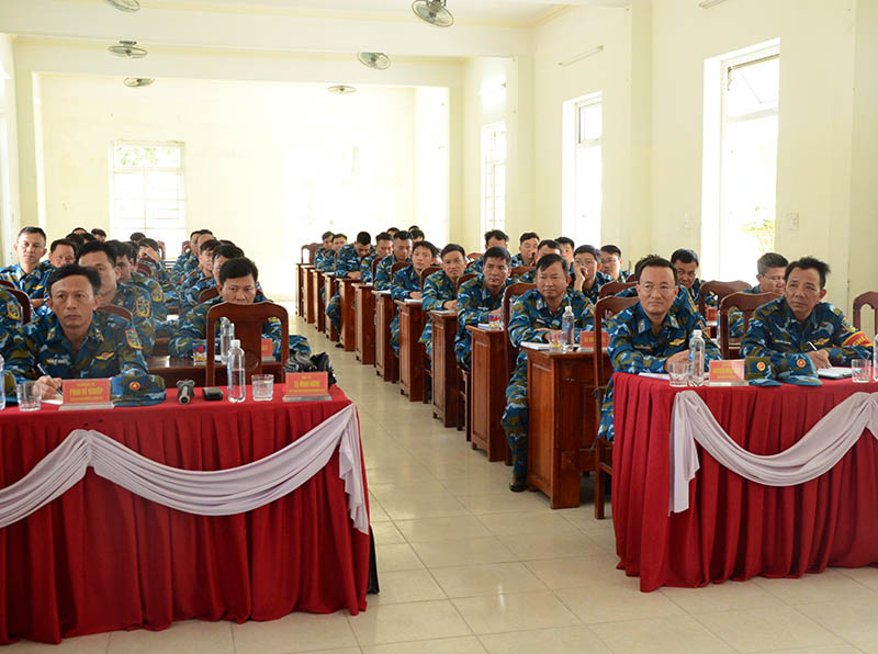 Quân chủng Phòng không - Không quân tổ chức tham quan, rút kinh nghiệm về huấn luyện, kiểm tra 3 tiếng nổ cho chiến sĩ mới năm 2024