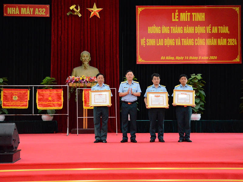 Nhà máy A32 mít tinh hưởng ứng Tháng hành động về An toàn, vệ sinh lao động và Tháng Công nhân năm 2024