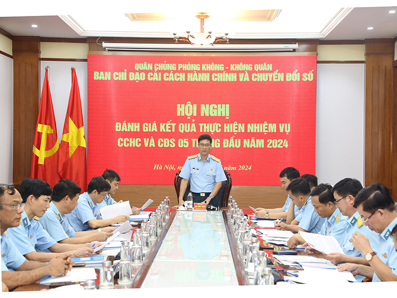 Quân chủng Phòng không - Không quân đánh giá kết quả thực hiện nhiệm vụ Cải cách hành chính và Chuyển đổi số 5 tháng đầu năm 2024