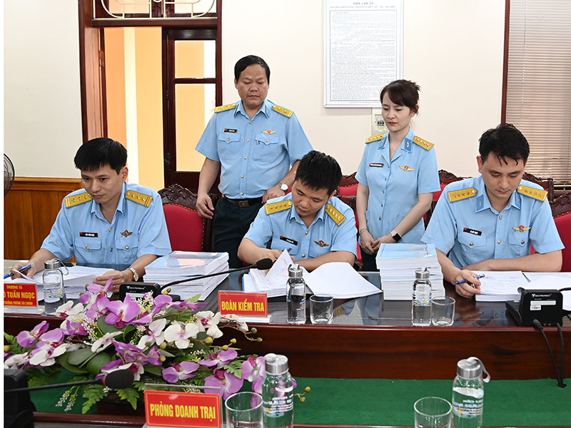 Nâng cao chất lượng, hiệu quả công tác tài chính trong Quân chủng Phòng không - Không quân