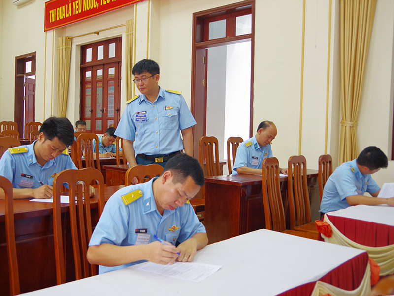 Trung đoàn 238 tổ chức Hội thi Chính trị viên giỏi năm 2024