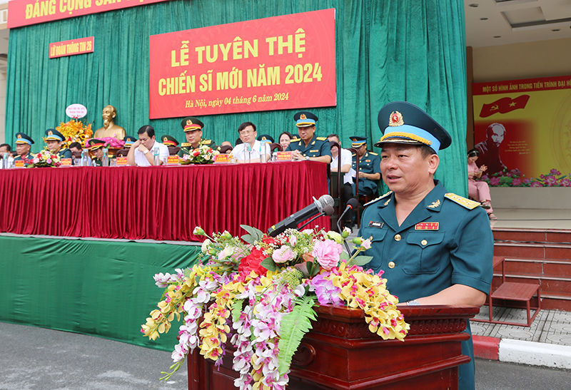 Các đơn vị trong Quân chủng Phòng không - Không quân tuyên thệ chiến sĩ mới năm 2024