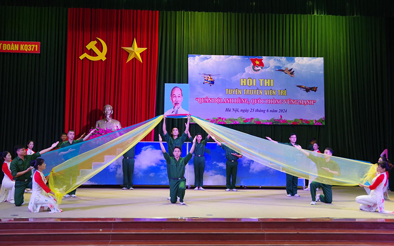 Sư đoàn 371 tổ chức Hội thi Tuyên truyền viên trẻ năm 2024