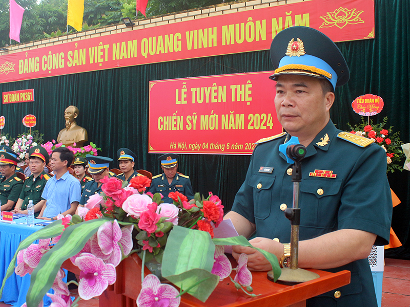 Các đơn vị trong Quân chủng Phòng không - Không quân tổ chức Lễ tuyên thệ chiến sĩ mới năm 2024