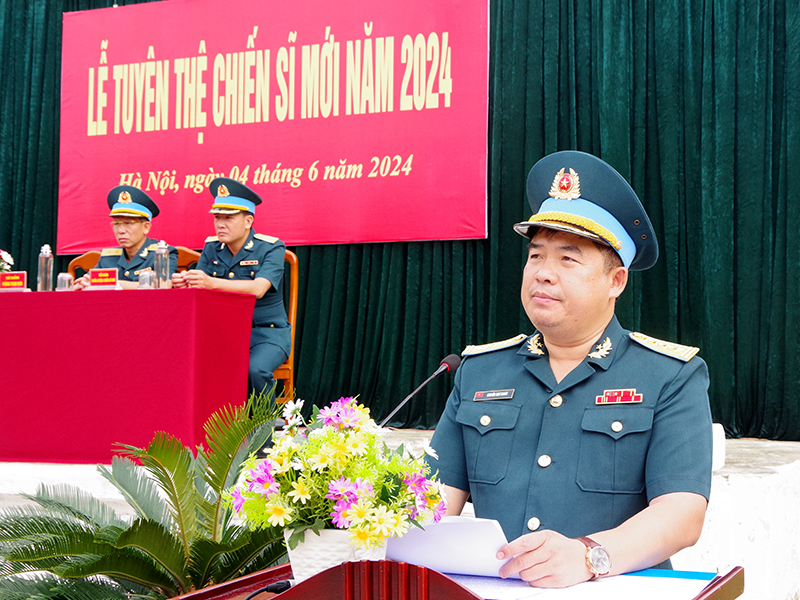 Các đơn vị trong Quân chủng Phòng không - Không quân tổ chức Lễ tuyên thệ chiến sĩ mới năm 2024