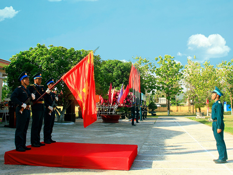 Các đơn vị trong Quân chủng Phòng không - Không quân tổ chức Lễ tuyên thệ chiến sĩ mới năm 2024
