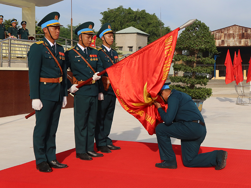 Các đơn vị trong Quân chủng Phòng không - Không quân tổ chức Lễ tuyên thệ chiến sĩ mới năm 2024