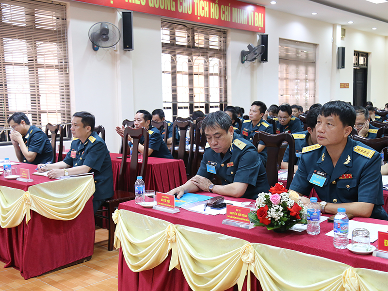 Thi đua bảo đảm tốt công tác hậu cần trong Quân chủng Phòng không - Không quân