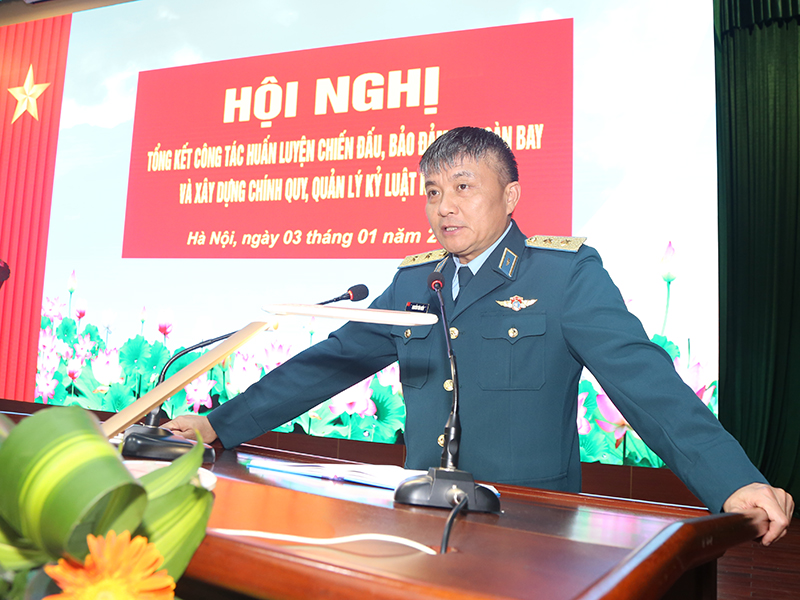 Quân chủng PK-KQ tổng kết công tác huấn luyện chiến đấu, bảo đảm an toàn bay và xây dựng chính quy, quản lý kỷ luật năm 2023