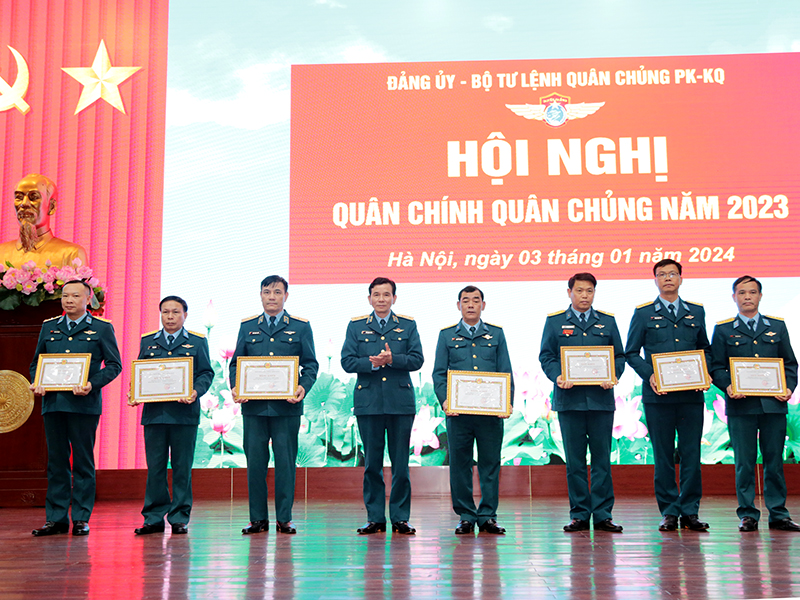 Quân chủng Phòng không - Không quân tổ chức Hội nghị quân chính năm 2023