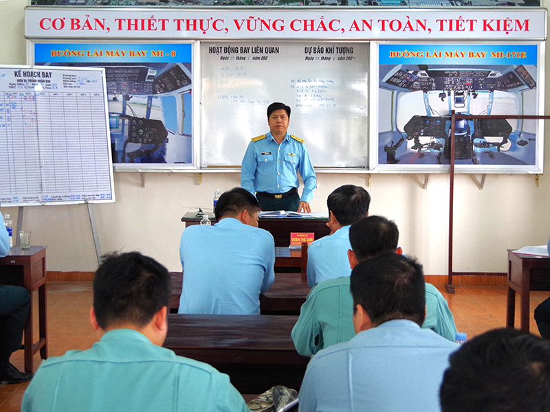 Trung đoàn 930 tổ chức thành công ban bay cán bộ đầu năm 2024