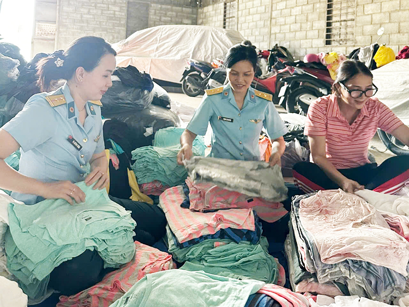 Chia sẻ yêu thương, thắm nghĩa đồng bào