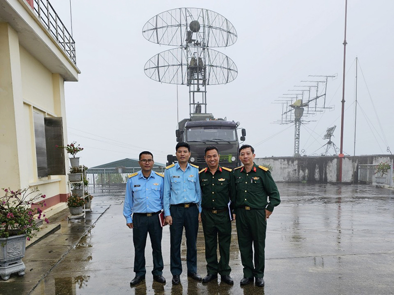 60 năm thầm lặng giữ cánh sóng canh trời