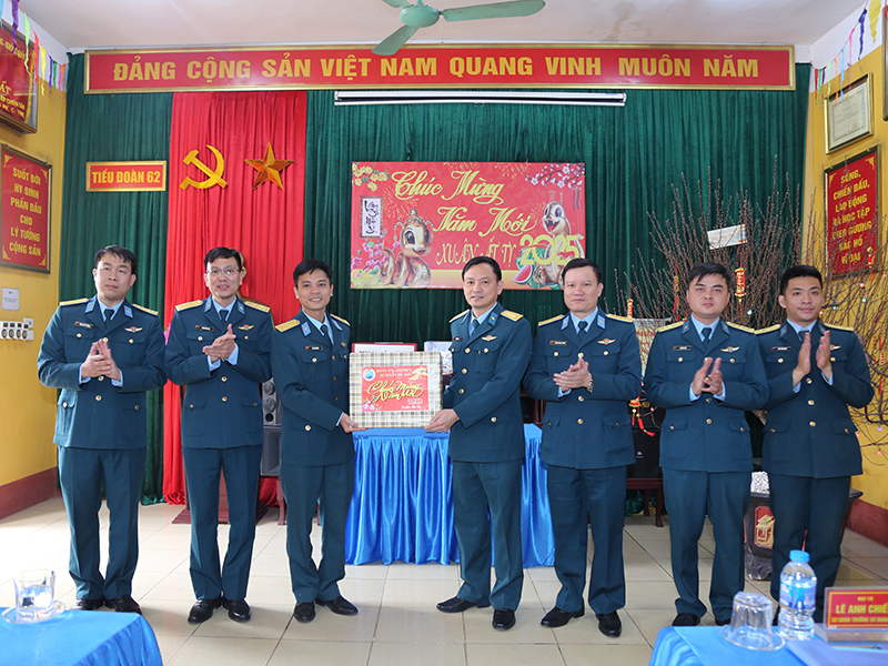 Quân chủng Phòng không - Không quân kiểm tra sẵn sàng chiến đấu các đơn vị Sư đoàn 361