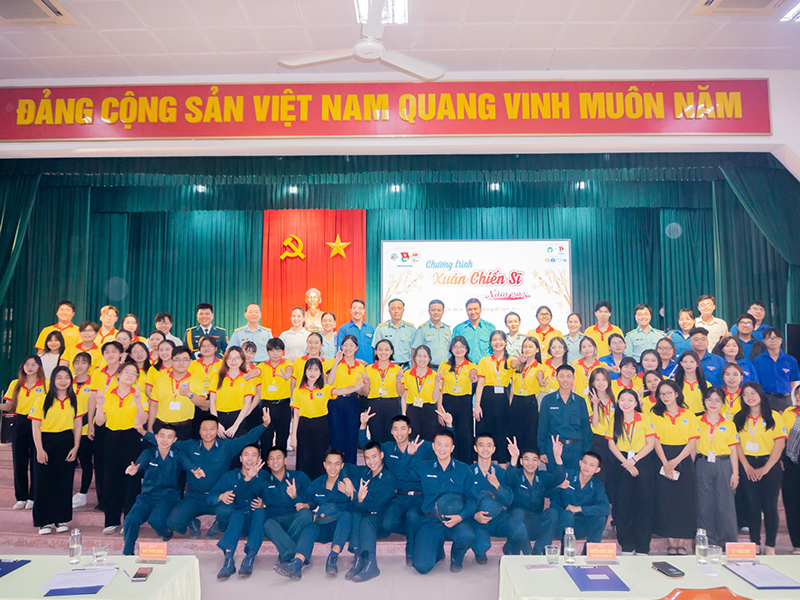 Sư đoàn 367 và Sư đoàn 370 tổ chức Chương trình “Xuân chiến sĩ năm 2025”