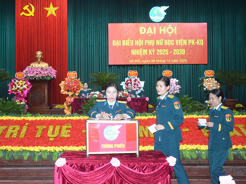 Hội Phụ nữ Học viện Phòng không - Không quân tổ chức Đại hội đại biểu nhiệm kỳ 2025 - 2030