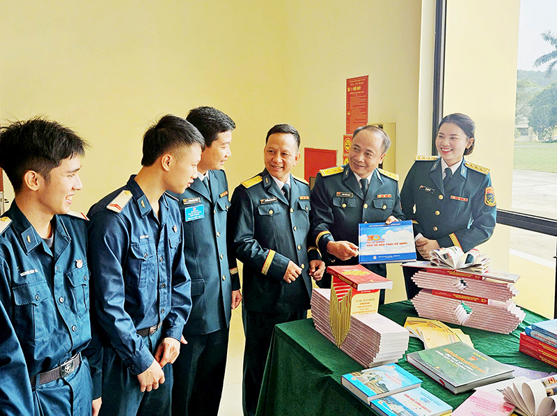Đoàn cơ sở Trung đoàn 916 tổ chức Đại hội đại biểu nhiệm kỳ 2025 - 2030