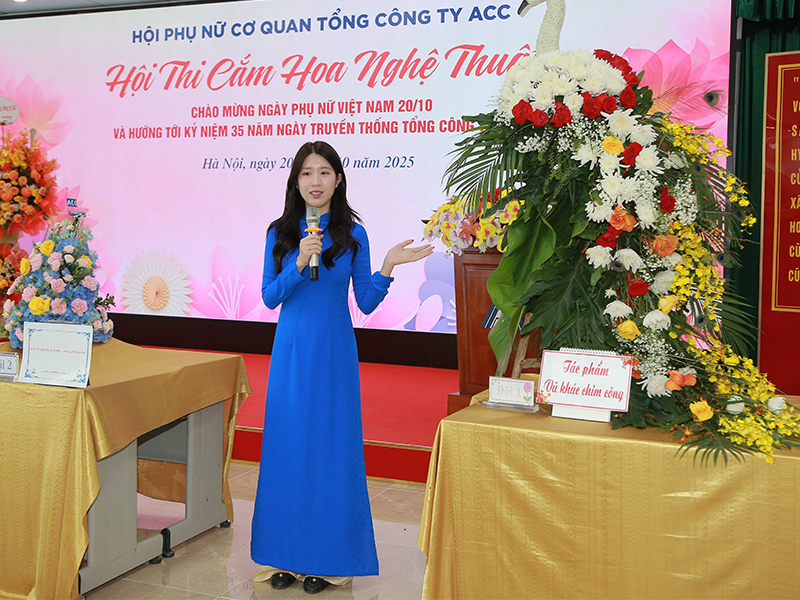 Hội Phụ nữ cơ quan Tổng công ty ACC tổ chức Hội thi cắm hoa nghệ thuật chào mừng kỷ niệm 95 năm Ngày Phụ nữ Việt Nam