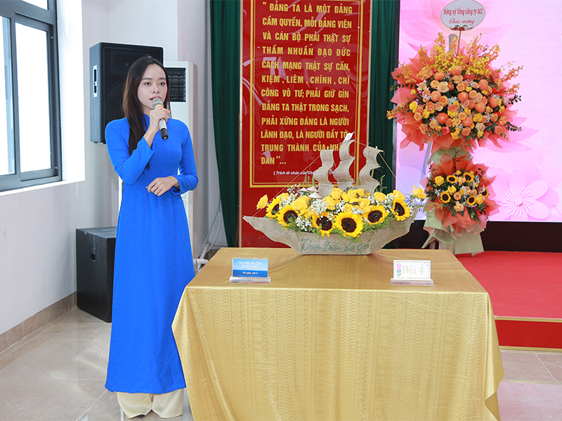 Hội Phụ nữ cơ quan Tổng công ty ACC tổ chức Hội thi cắm hoa nghệ thuật chào mừng kỷ niệm 95 năm Ngày Phụ nữ Việt Nam