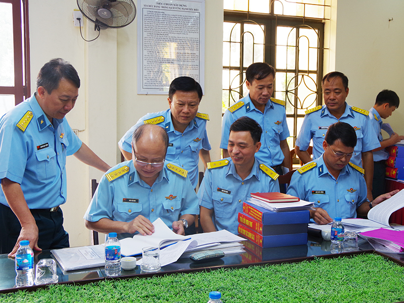 Quân chủng Phòng không - Không quân kiểm tra hoạt động công tác Đảng, công tác chính trị năm 2025 tại Sư đoàn 363