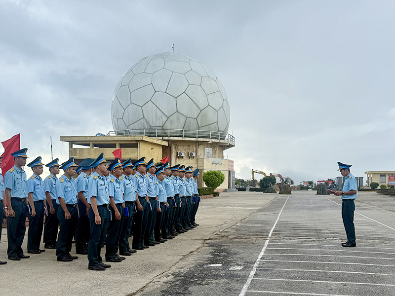 Sư đoàn 375 bế mạc Tập huấn cán bộ, quân nhân chuyên nghiệp mới ra trường năm 2025