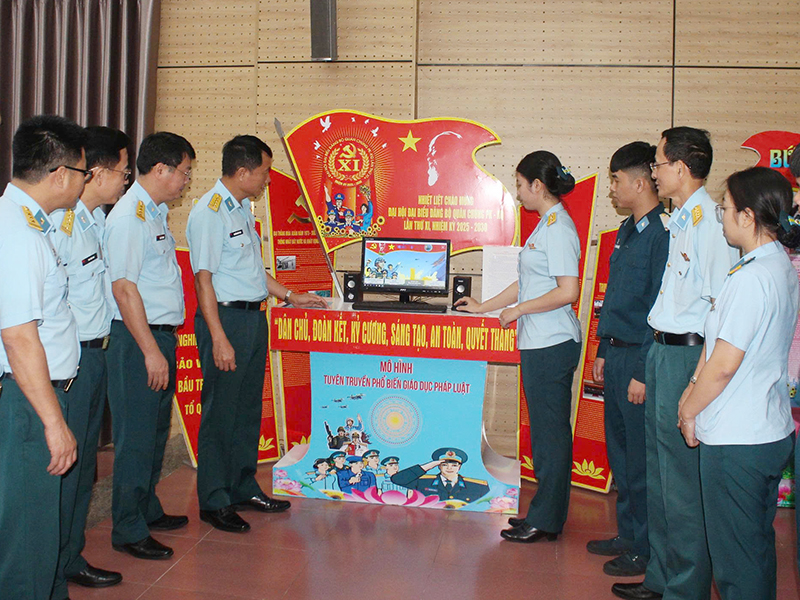 Sư đoàn 361 tổ chức Hội nghị Tổng kết công tác Đoàn và phong trào thanh niên giai đoạn 2022-2025 và phương hướng, nhiệm vụ giai đoạn 2025-2030