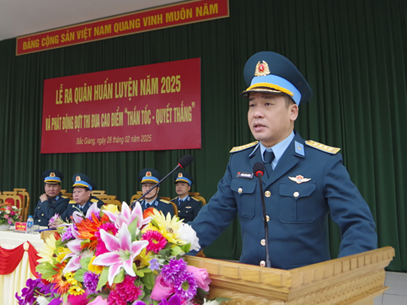 Sư đoàn 365 tổ chức Lễ ra quân huấn luyện năm 2025