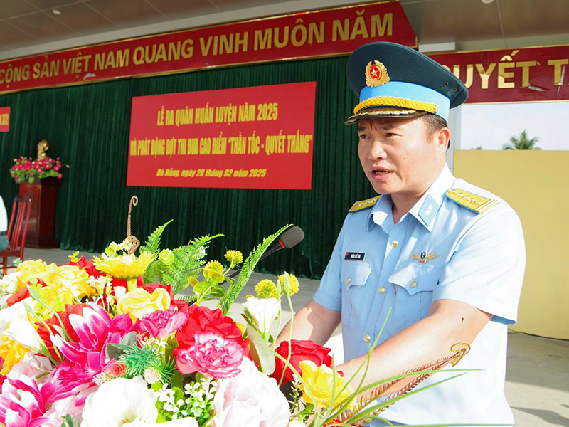 Các đơn vị trong Quân chủng Phòng không - Không quân tổ chức Lễ ra quân huấn luyện năm 2025