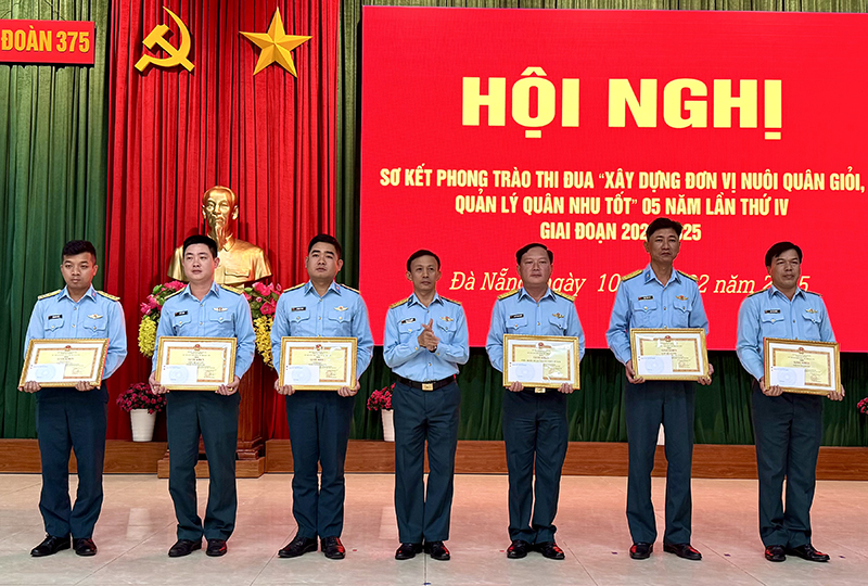 Sư đoàn 375 tổ chức Hội nghị sơ kết Phong trào thi đua “Xây dựng đơn vị nuôi quân giỏi, quản lý quân nhu tốt” giai đoạn 2020-2025