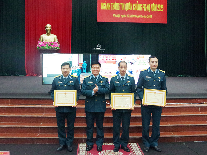 Quân chủng Phòng không - Không quân tổ chức hội nghị, tập huấn Ngành Thông tin năm 2025