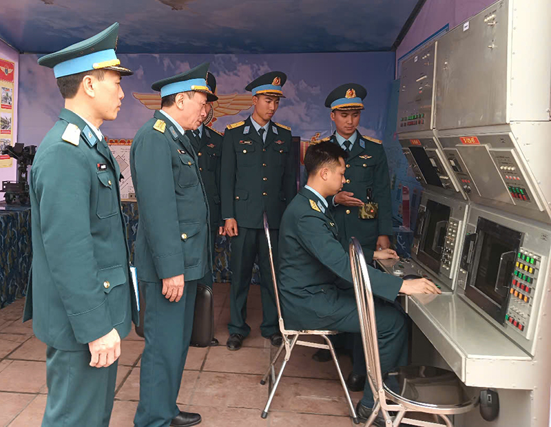 Quân chủng Phòng không-Không quân kiểm tra công tác chuẩn bị ra quân huấn luyện năm 2025 tại Trung đoàn 285