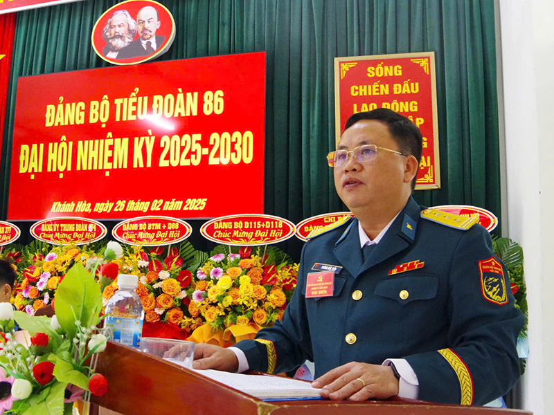 Các đơn vị trong Quân chủng Phòng không - Không quân tổ chức Đại hội đảng bộ bộ phận làm trước để rút kinh nghiệm
