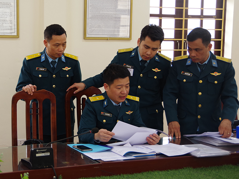 Quân chủng Phòng không - Không quân kiểm tra công tác cải cách hành chính, chuyển đổi số và sau 1 tháng ra quân huấn luyện, huấn luyện chiến sĩ mới tại Sư đoàn 363, Sư đoàn 365 và Sư đoàn 361