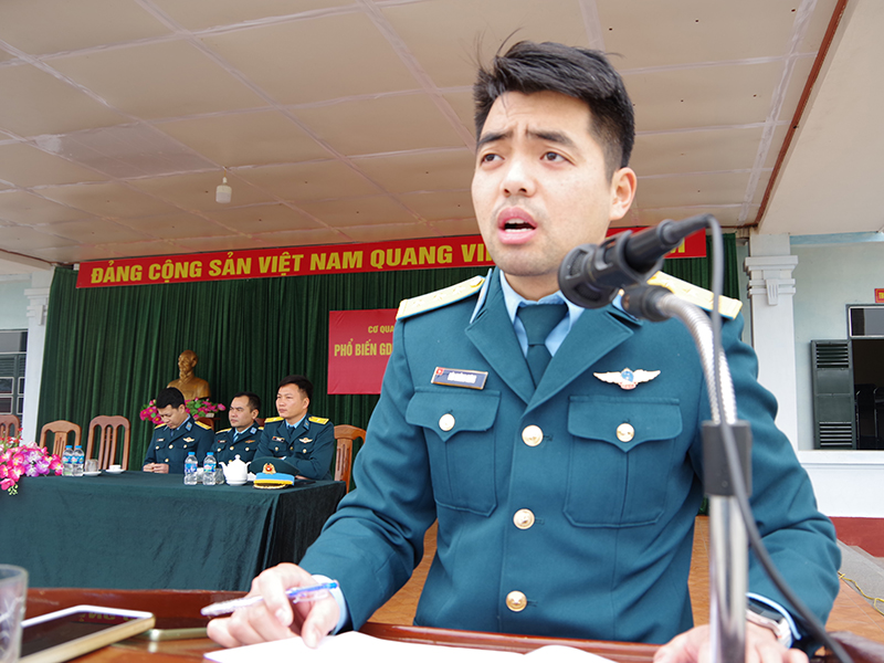 Sư đoàn 363 phối hợp tuyên truyền, phổ biến, giáo dục pháp luật cho chiến sĩ mới năm 2025