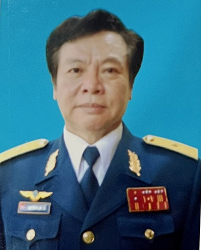 Không quân nhân dân Việt Nam mãi xứng đáng 16 chữ vàng: “Trung thành vô hạn, tiến công kiên quyết, đoàn kết hiệp đồng, lập công tập thể”