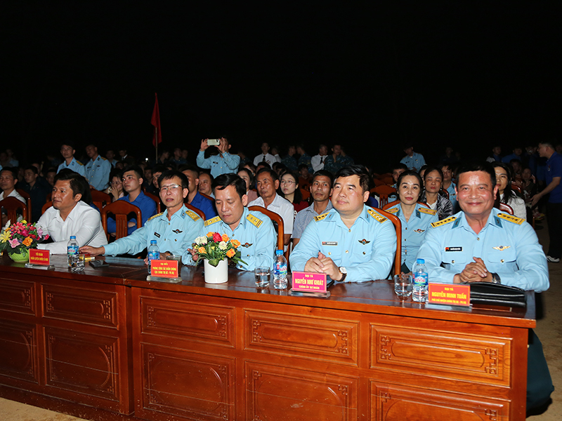 Tiểu đoàn Huấn luyện chiến sĩ mới Sư đoàn 371 tổ chức Chương trình Ga la “Lửa hồng khát vọng”