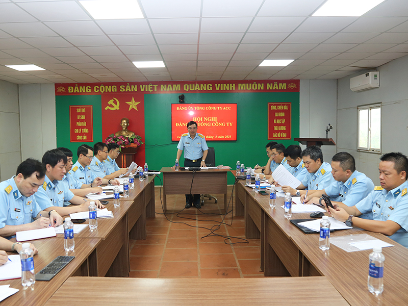 Đảng ủy tổng công ty ACC tổ chức hội nghị ra nghị quyết lãnh đạo quý II năm 2025 và nghị quyết về đột phá phát triển khoa học, công nghệ, đổi mới sáng tạo và chuyển đổi số.