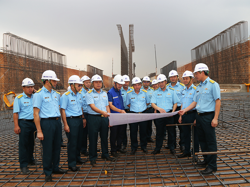 Đảng ủy Tổng công ty ACC tổ chức Hội nghị ra Nghị quyết lãnh đạo Quý II năm 2025 và Nghị quyết về đột phá phát triển khoa học, công nghệ, đổi mới sáng tạo và chuyển đổi số.