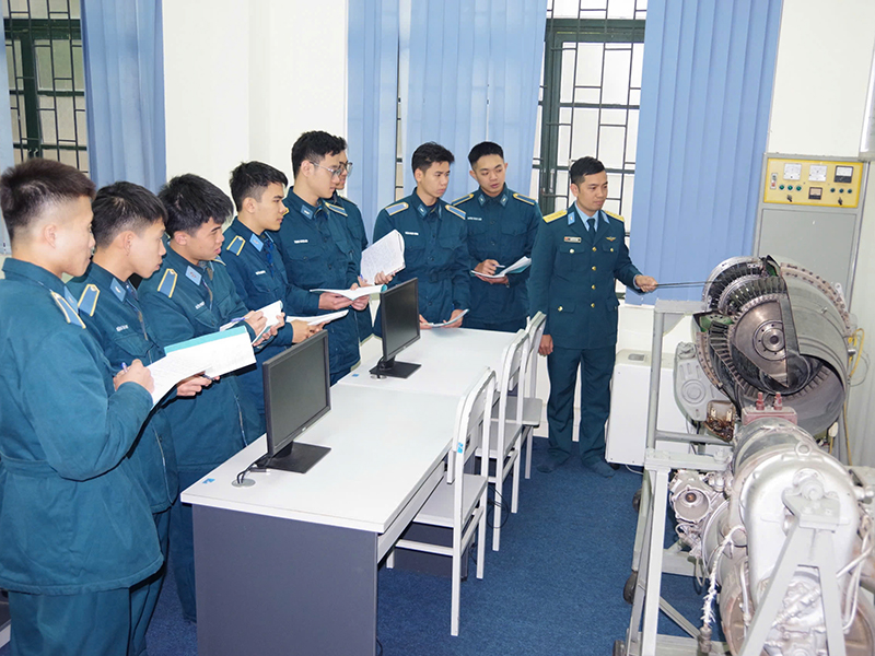 Nâng cao chất lượng đào tạo học viên ngành Kỹ sư hàng không