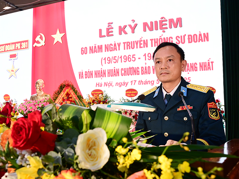 Sư đoàn 361 kỷ niệm 60 năm Ngày truyền thống và đón nhận Huân chương Bảo vệ Tổ quốc hạng Nhất