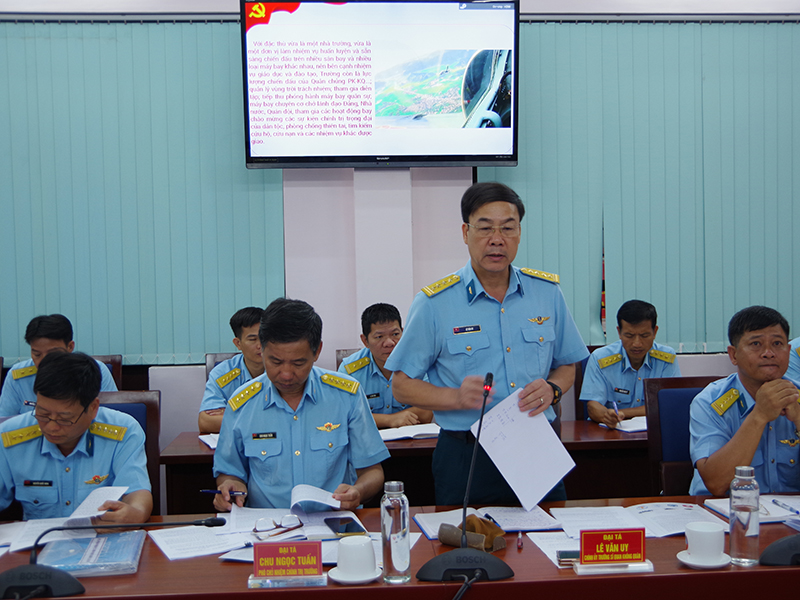 Ban Tuyên giáo và Dân vận Trung ương khảo sát triển khai thực hiện Kết luận số 94-KL/TW tại Trường Sĩ quan Không quân