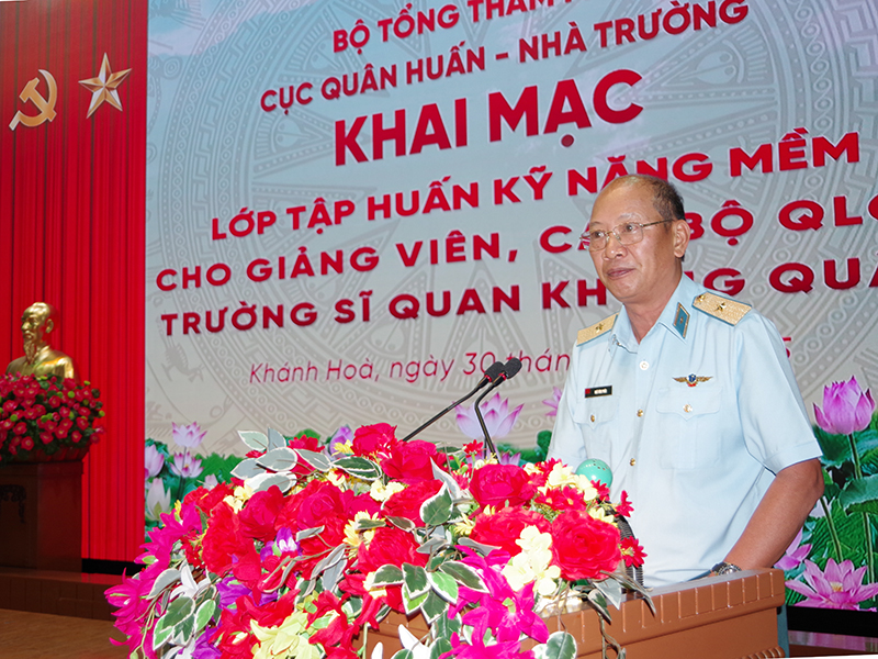 Khai mạc Lớp tập huấn kỹ năng mềm cho giảng viên, cán bộ quản lý giáo dục Trường Sĩ quan Không quân