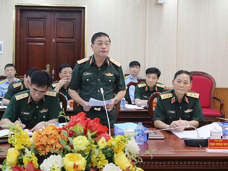 Bộ trưởng Bộ Quốc phòng chủ trì Hội nghị bàn giao chức trách, nhiệm vụ Tư lệnh Quân chủng Phòng không - Không quân