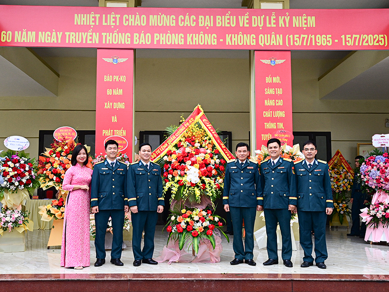 Báo Phòng không - Không quân tổ chức Lễ kỷ niệm 60 năm Ngày truyền thống (15-7-1965 / 15-7-2025)