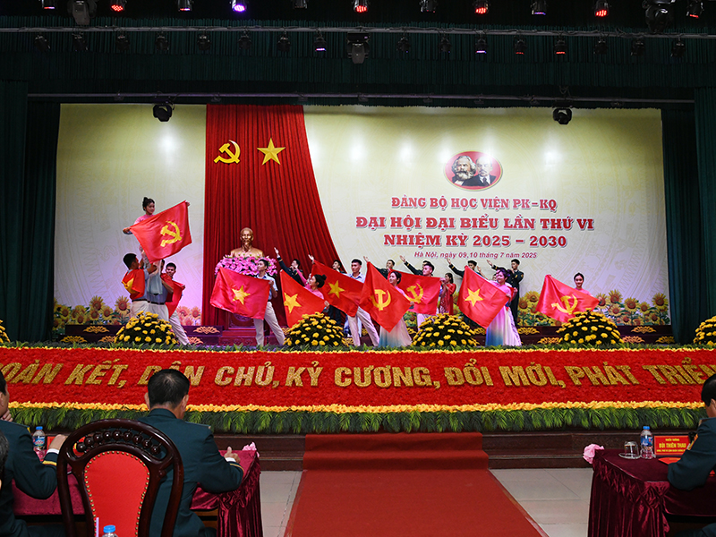 Lãnh đạo xây dựng Học viện Phòng không - Không quân “Cách mạng, chính quy, chuẩn hóa, hiện đại”