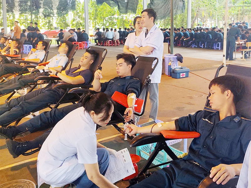 Trường Sĩ quan Không quân phối hợp tổ chức Ngày hội hiến máu tình nguyện năm 2025