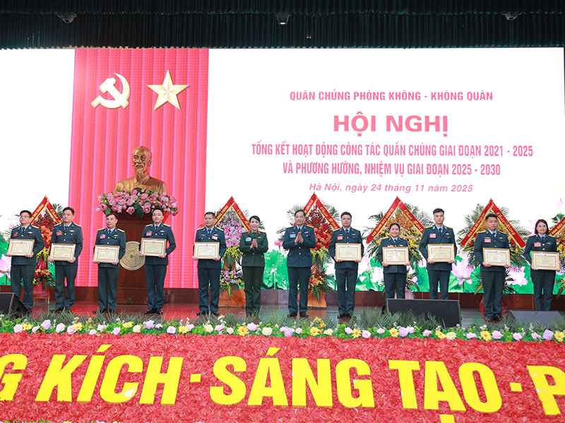 Quân chủng Phòng không - Không quân tổng kết hoạt động công tác quần chúng giai đoạn 2021-2025