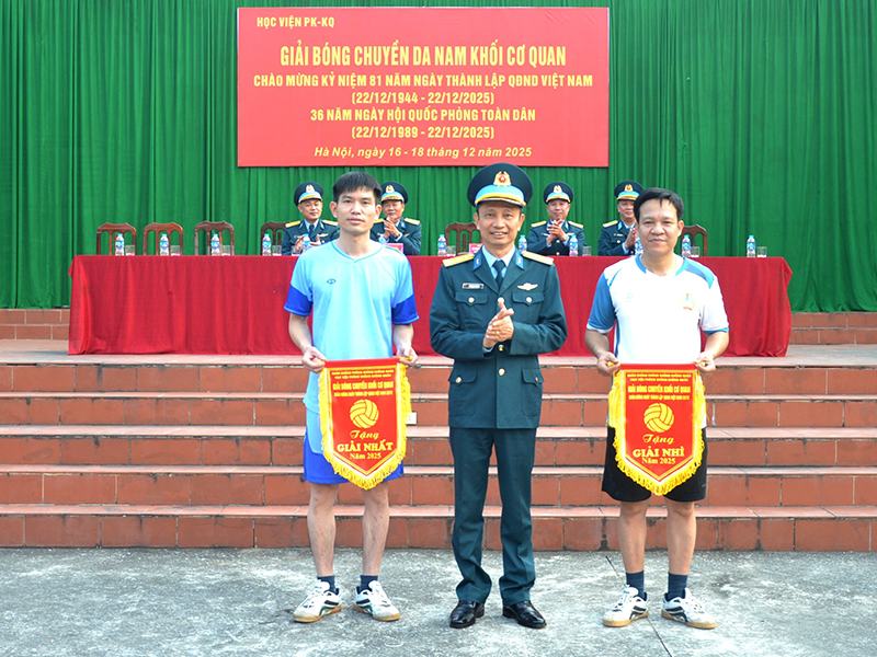 Học viện Ph&ograve;ng kh&ocirc;ng-Kh&ocirc;ng qu&acirc;n tổ chức Giải b&oacute;ng chuyền ch&agrave;o mừng kỷ niệm 81 năm Ng&agrave;y th&agrave;nh lập QĐND Việt Nam